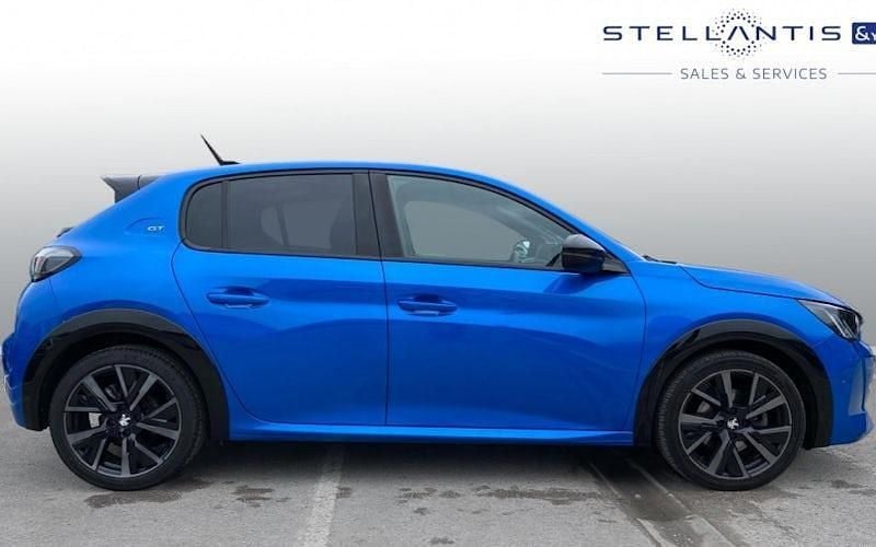 Used Peugeot 208 Premium 131 HP (96 kW) 2022 Blue Hatchback