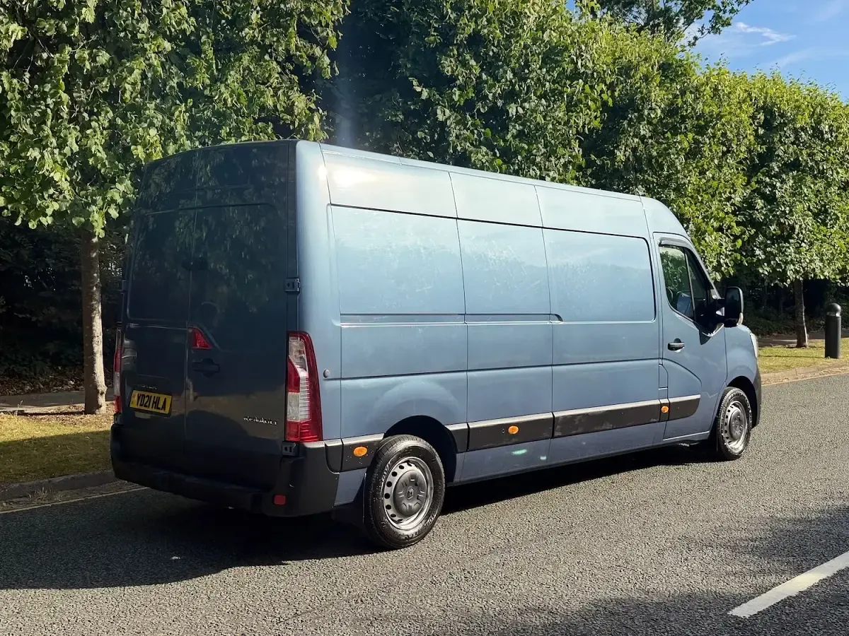 Used Renault Master Business 2021 Blue MPV