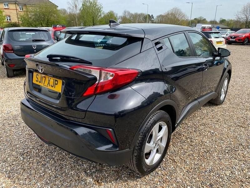 Used Toyota C-HR 116 HP (85 kW) 2017 Black SUV