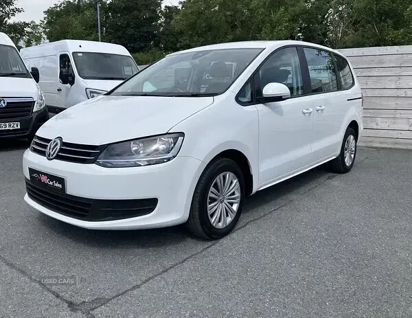 Used VW Sharan S 2019 White MPV