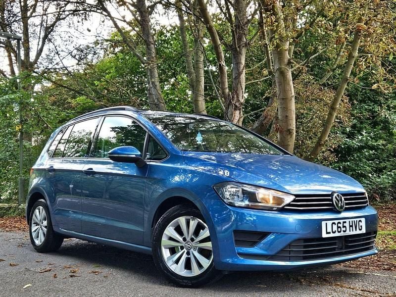 Blue Used 2015 VW Golf Sportsvan SE MPV | £7,495 (Good price) - Image 1/3