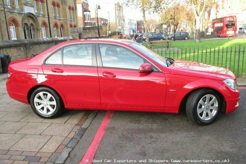 Used Mercedes C180 156 HP (114 kW) 2010 Sedan