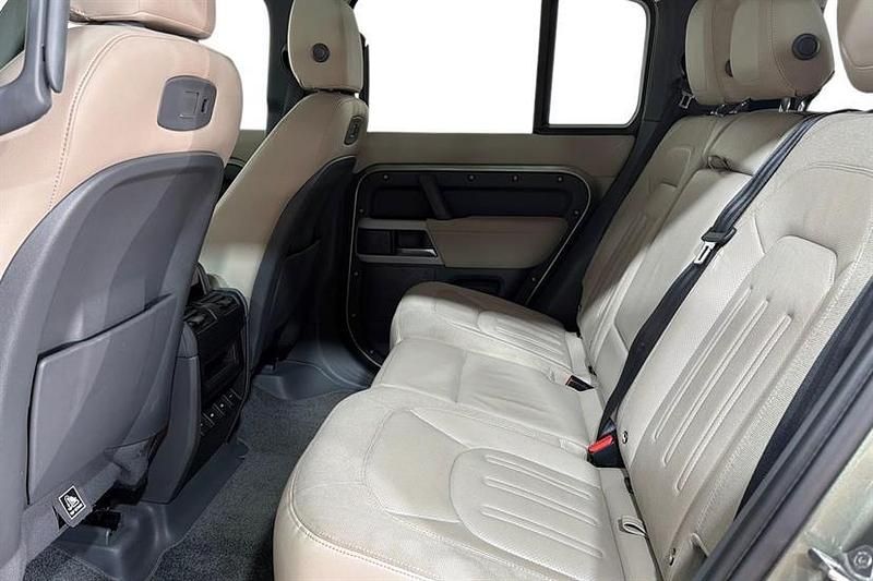 Used Land Rover Defender First Edition 240 HP (176 kW) 2020 Green SUV