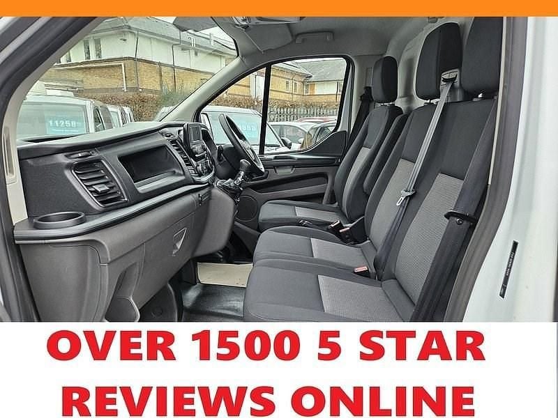 Used Ford Transit Custom 105 HP (77 kW) 2023 White Van
