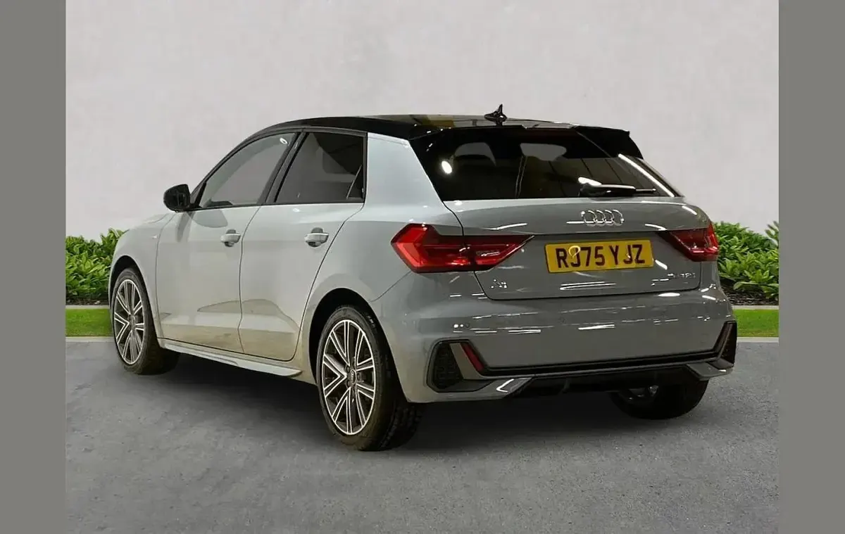 Ny Audi A1 Black Edition 147 HK (108 kW) 2025 Other SUV
