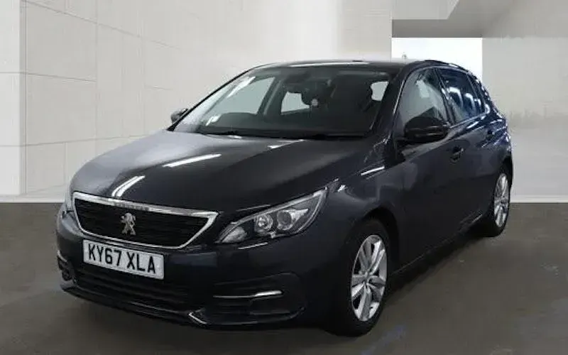 Used Peugeot 308 Active 131 HP (96 kW) 2016 Hatchback