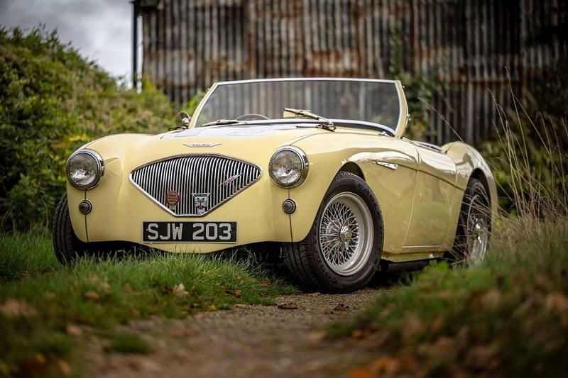 Yellow Used 1956 Austin Healey 100 Cabriolet | £30,000 - Image 1/3