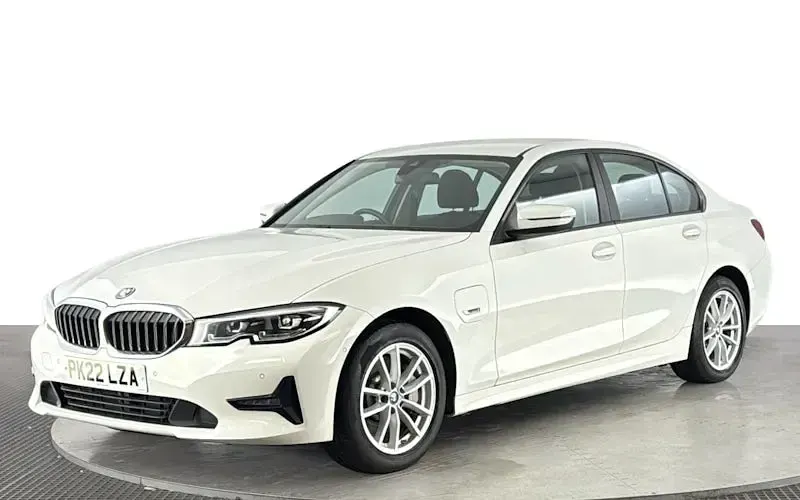 Used BMW 330e Comfort Edition 292 HP (214 kW) 2022 Sedan