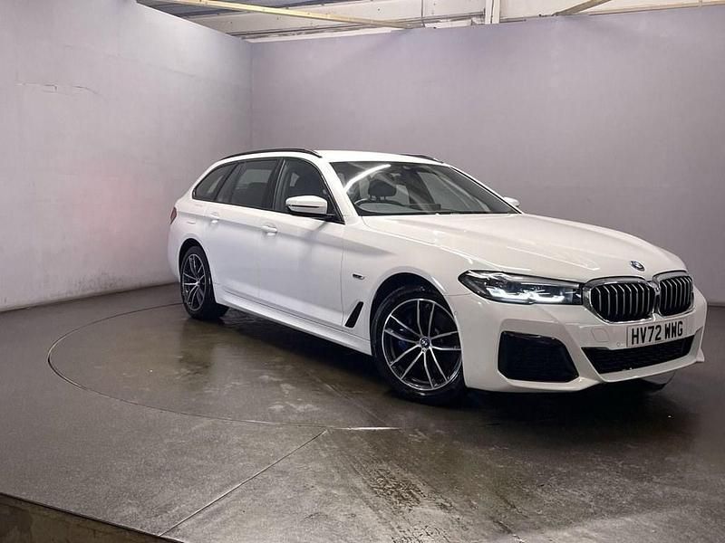 Used BMW 530e M Sport 292 HP (214 kW) 2022 White Estate