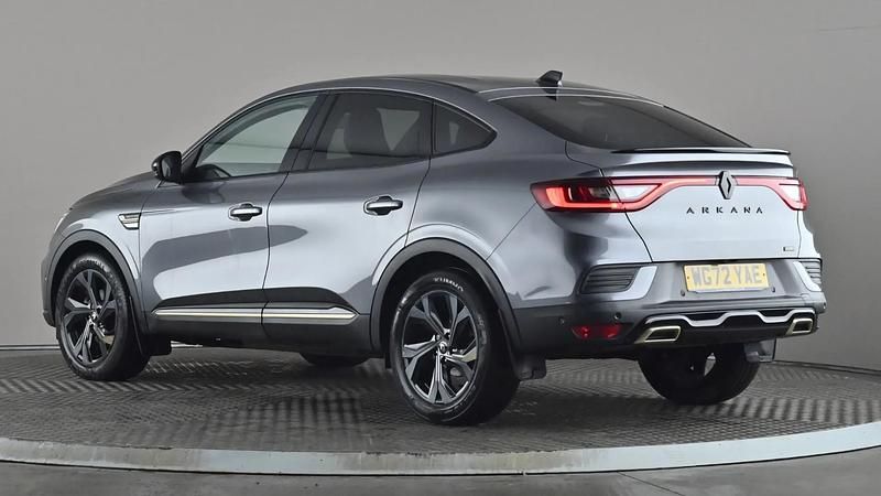 Used Renault Arkana Engineered 142 HP (104 kW) 2023 Grey SUV