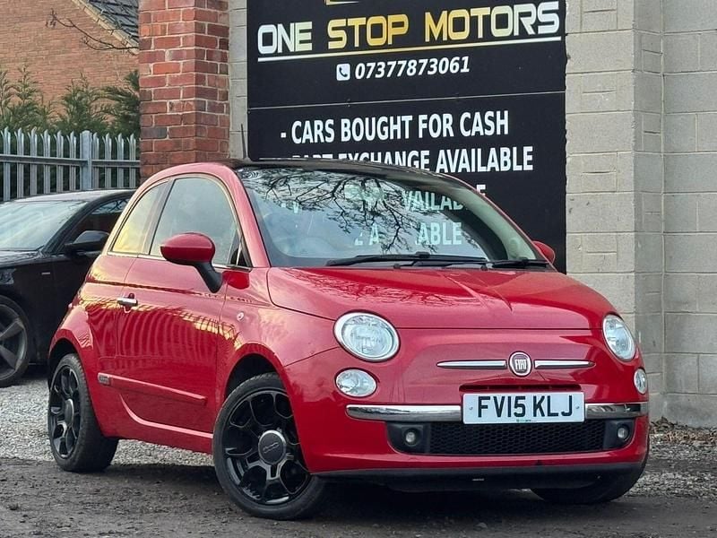Red Used 2015 Fiat 500 Lounge Hatchback | £4,795 (Good price) - Image 1/4