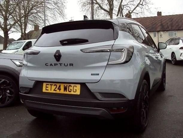 Used Renault Captur Esprit Alpine 145 HP (106 kW) 2024 Grey SUV