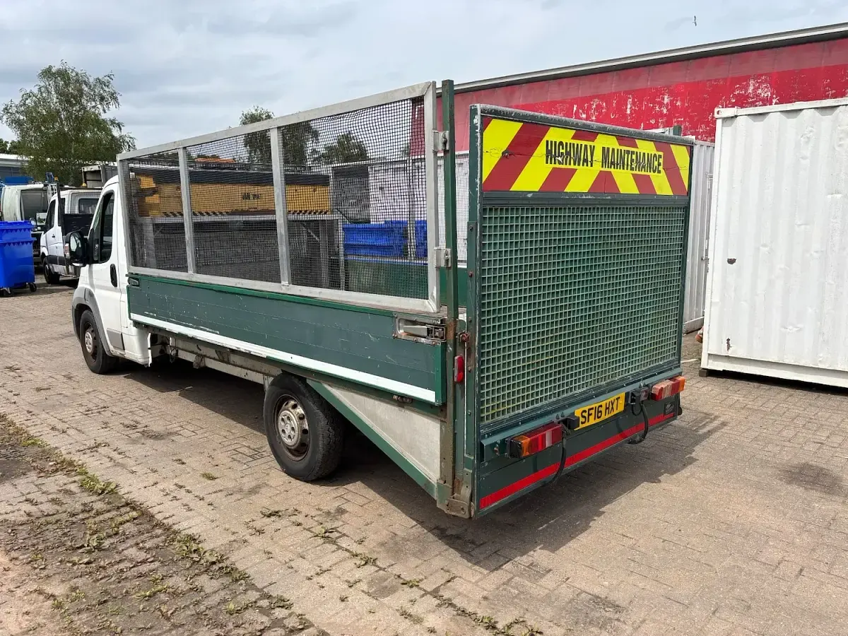 Used Citroën Relay 150 HP (110 kW) 2016 White Van