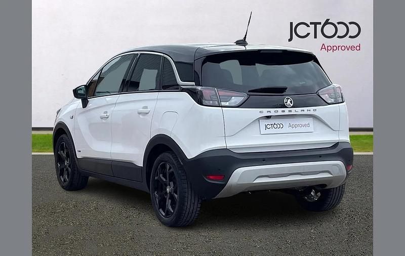 Used Vauxhall Crossland 81 HP (59 kW) 2021 White SUV