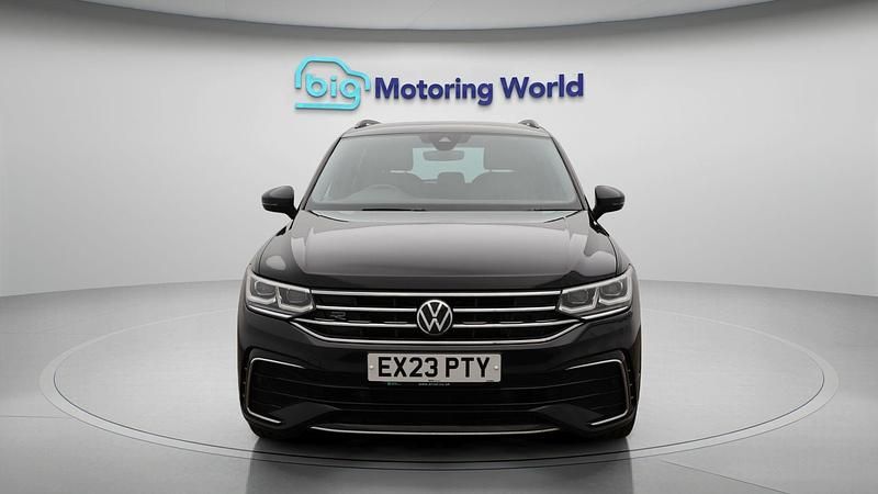 Used VW Tiguan R-line 242 HP (177 kW) 2023 SUV
