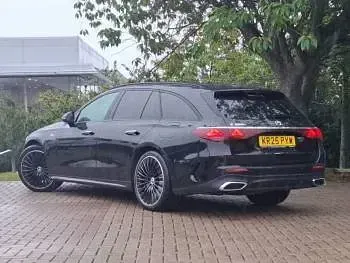 Used Mercedes E300 Urban 313 HP (230 kW) 2025 Black Estate