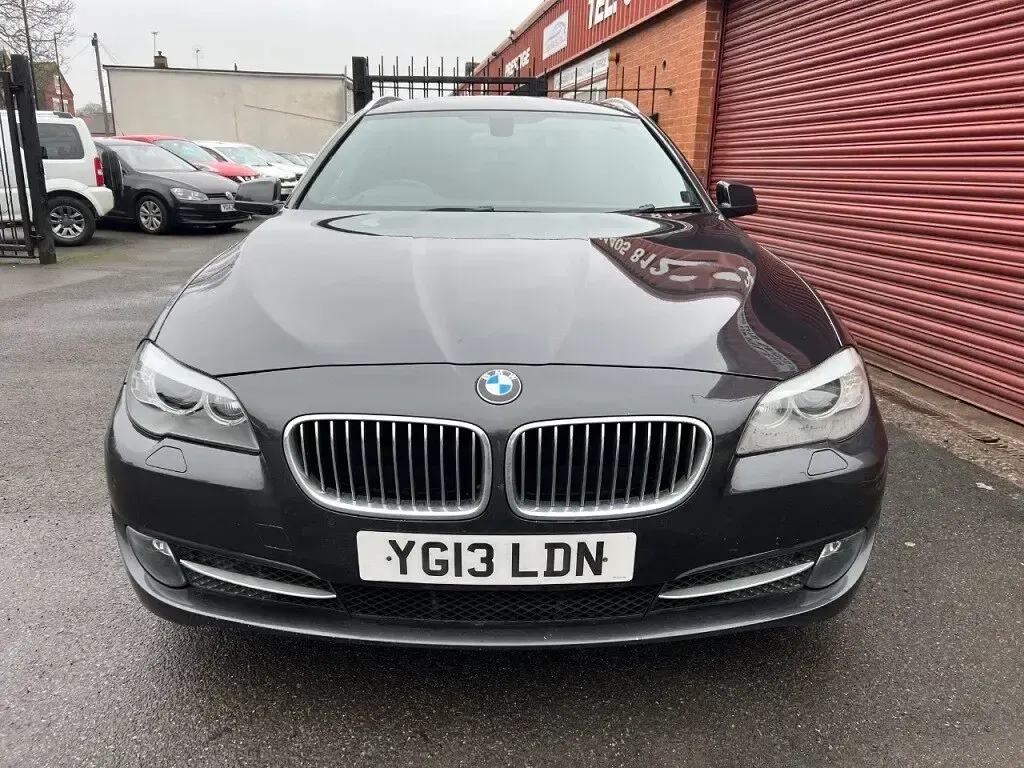 Used BMW 520 184 HP (135 kW) 2013 Grey Estate
