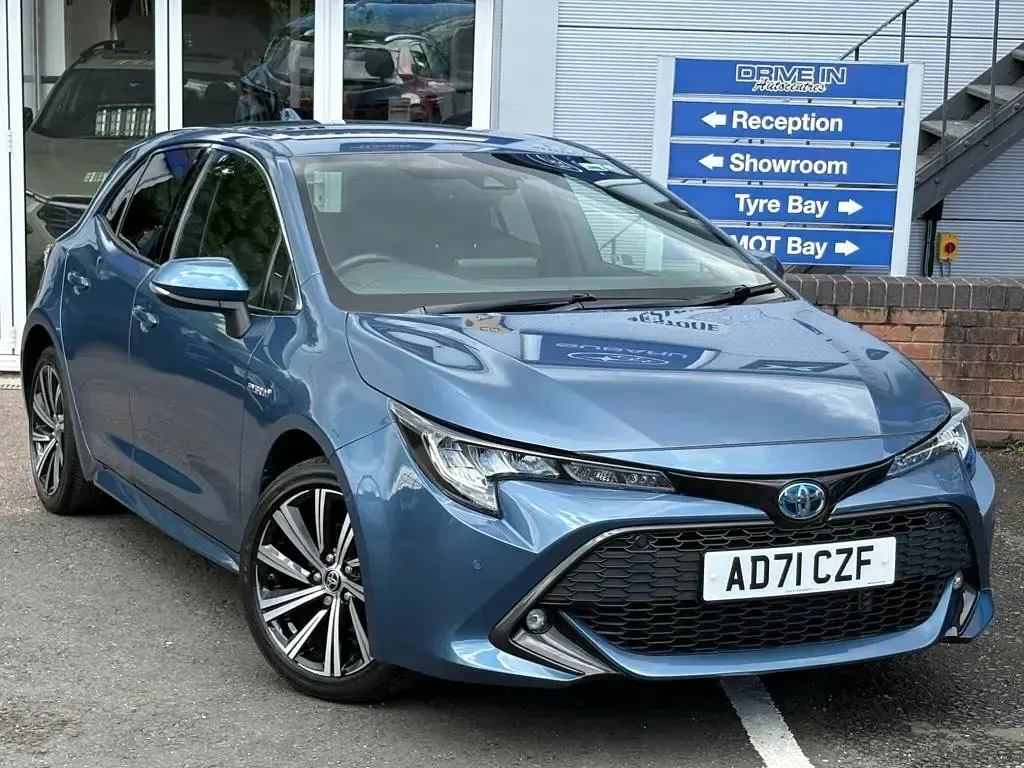 Used Toyota Corolla Design 2021 Blue Hatchback