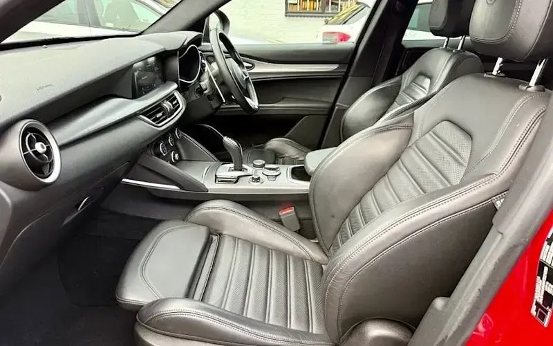 Used Alfa Romeo Stelvio Veloce 280 HP (205 kW) 2022 SUV