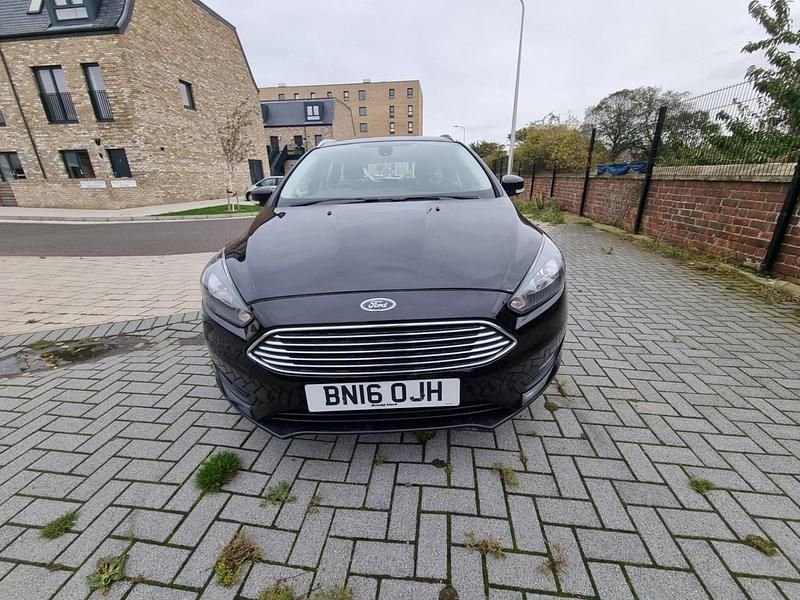 Used Ford Focus Zetec 2016 Black Estate