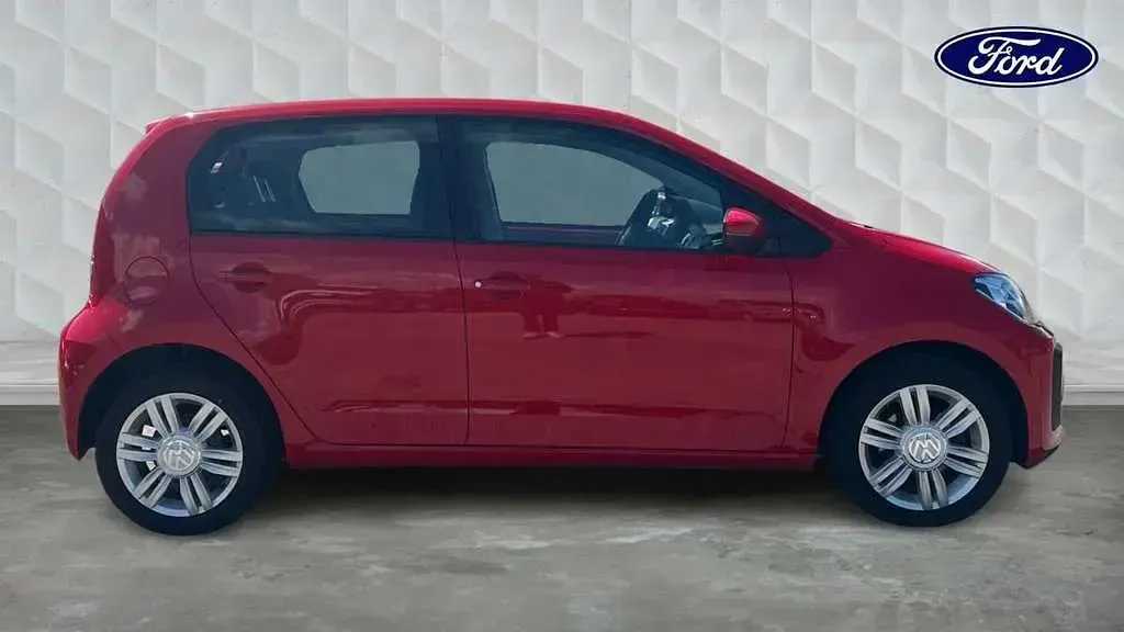 Used VW up! high up! 90 HP (66 kW) 2018 Red Hatchback