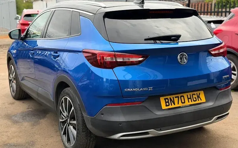 Used Vauxhall Grandland X Business Edition 226 HP (166 kW) 2021 SUV