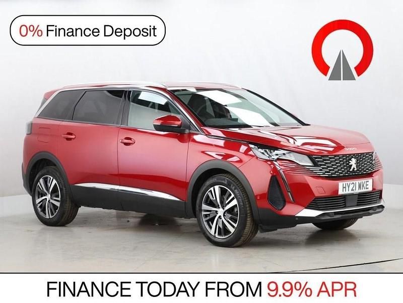 Used Peugeot 5008 Allure Premium 130 HP (95 kW) 2021 Red SUV