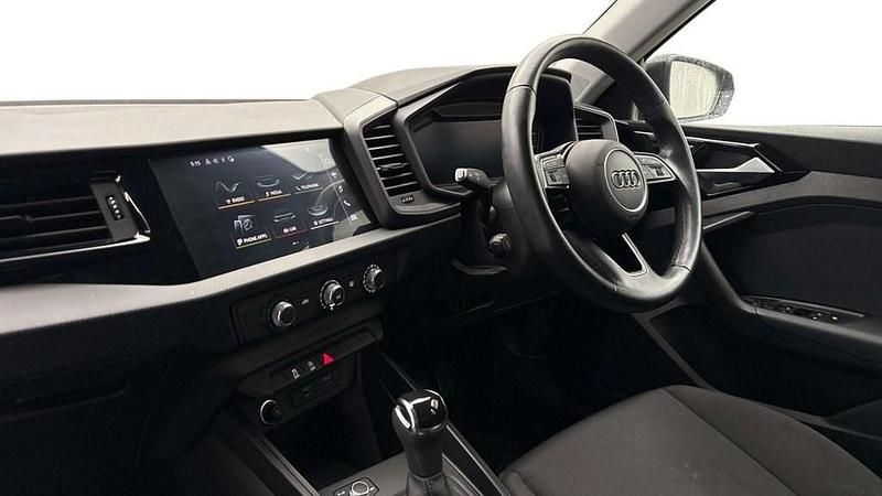 Used Audi A1 Sportback Design 110 HP (80 kW) 2021 Black Hatchback