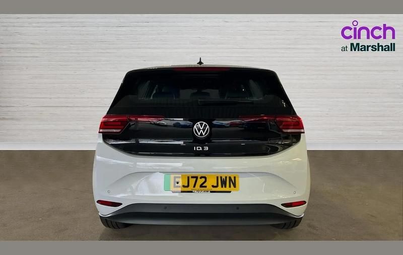 Used VW ID.3 Pro 106 kW (145 HP) 2023 White Hatchback