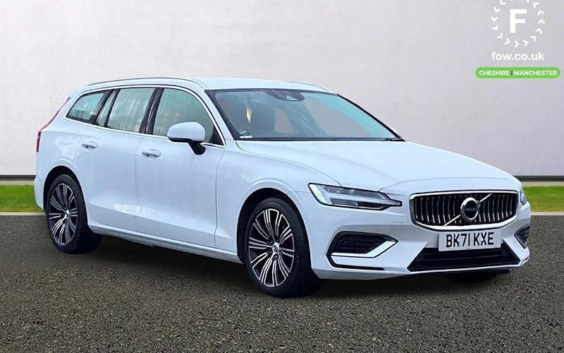 White Used 2021 Volvo V60 Inscription Estate | £18,899 (Good price) - Image 1/4