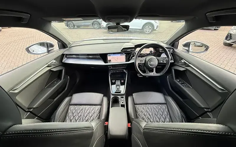 Usado Audi S3 Sportback 310 HP (228 kW) 2023 Citadino