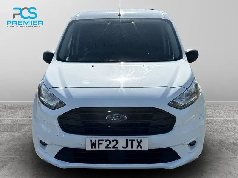 Used Ford Transit Connect Trend 100 HP (73 kW) 2022 White MPV