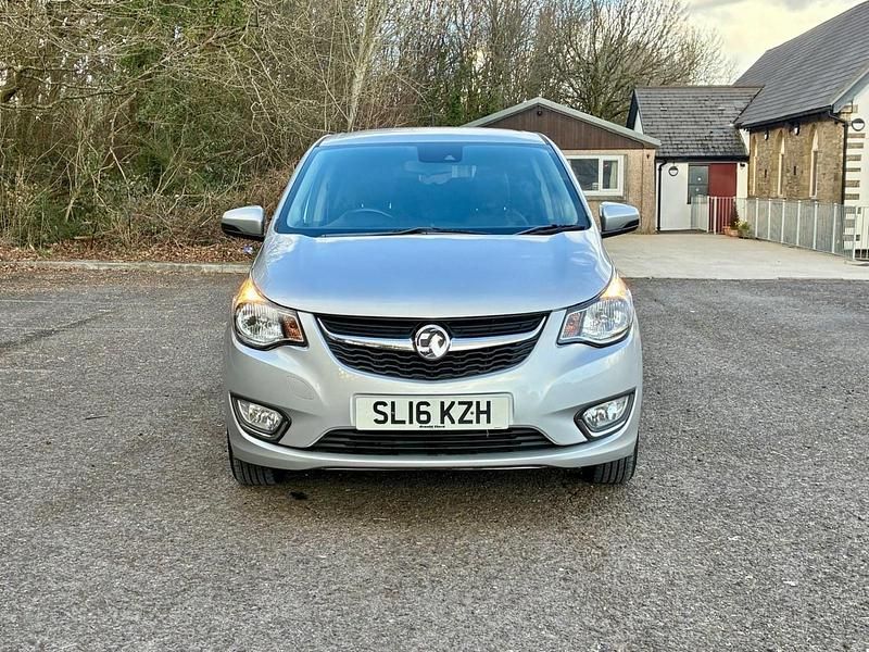 Used Vauxhall Viva 75 HP (55 kW) 2016 Silver Hatchback