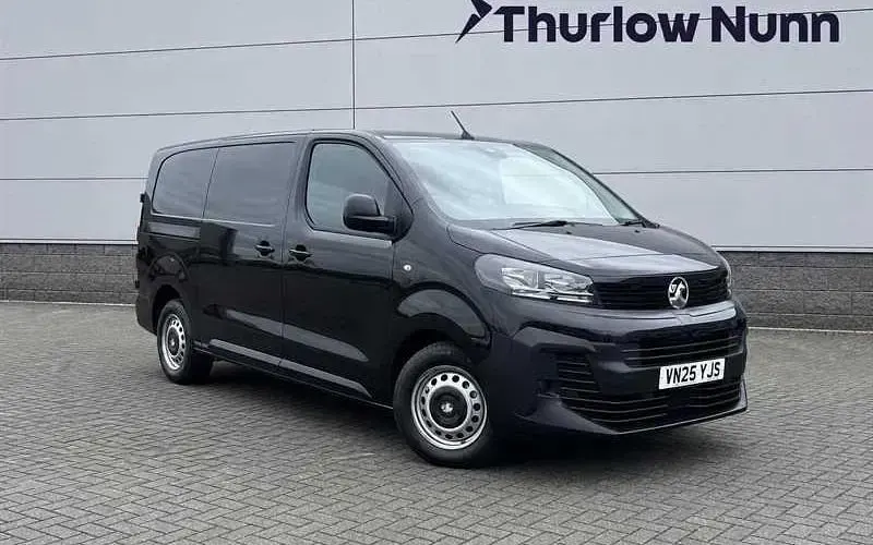 Used Vauxhall Vivaro S 145 HP (106 kW) 2025 MPV