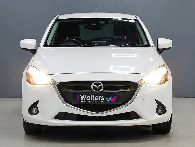 Used Mazda 2 Inclusive 90 HP (66 kW) 2015 Hatchback
