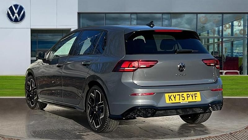 Used VW Golf VIII R-line 150 HP (110 kW) 2025 Dolphin grey metallic Hatchback