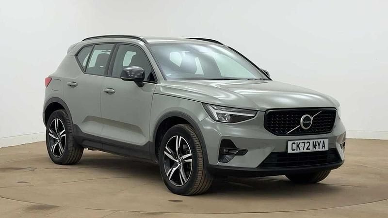 Used Volvo XC40 Plus 197 HP (144 kW) 2022 Sage green SUV