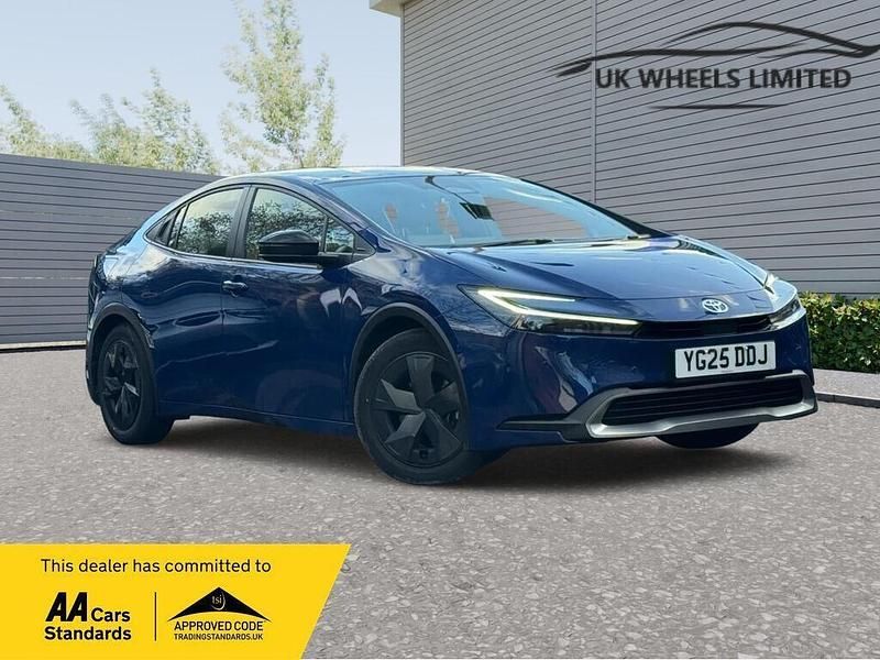 Used Toyota Prius Design 2025 Blue Hatchback