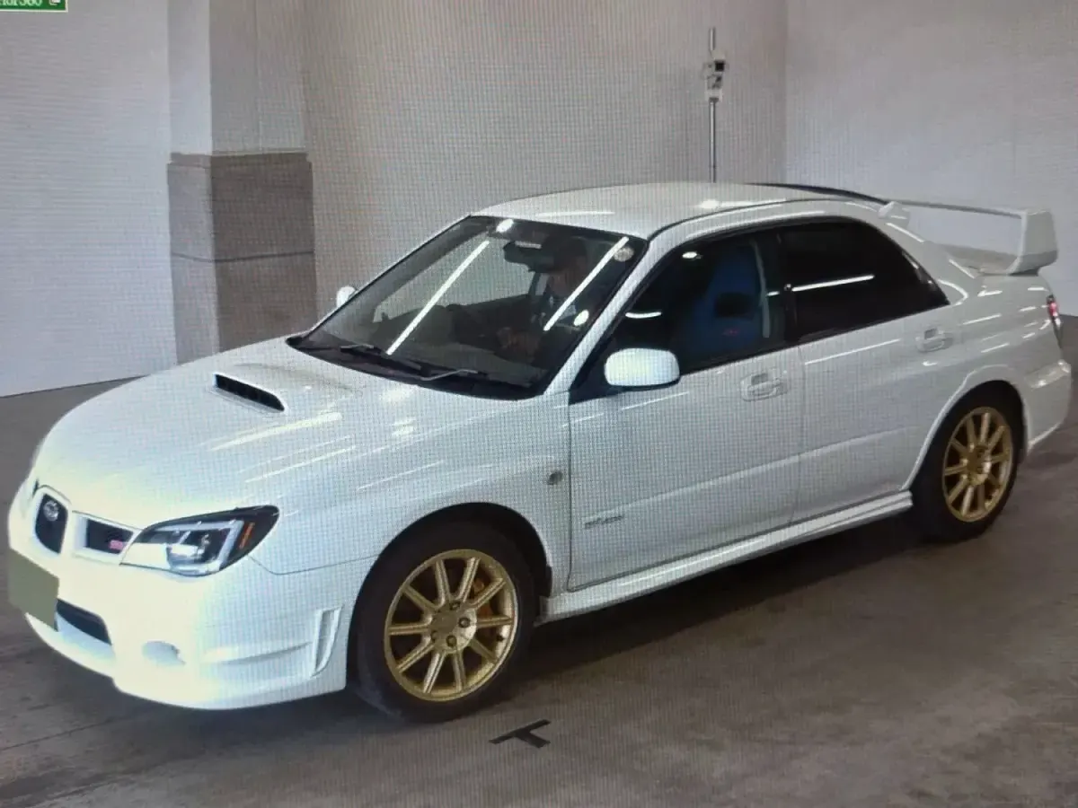 Used Subaru Impreza 160 HP (117 kW) 2006 White Sedan