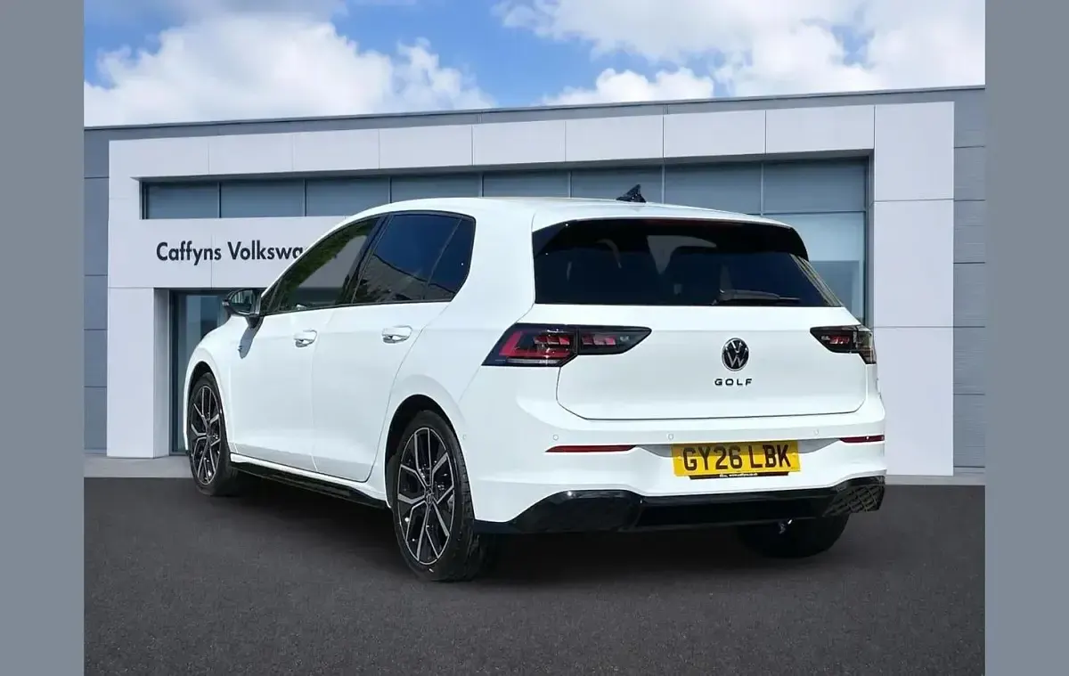 Used VW Golf VIII Black Edition 147 HP (108 kW) 2026 White Hatchback