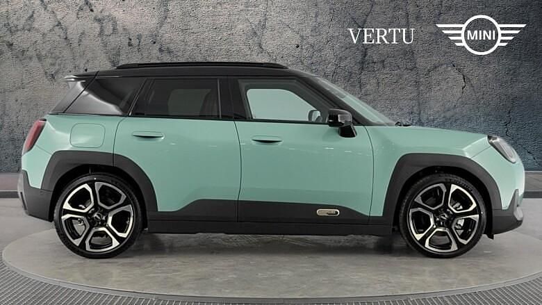 New Mini Aceman Exclusive 135 kW (184 HP) 2025 SUV