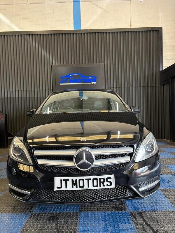 Used Mercedes B180 109 HP (80 kW) 2012 Black MPV
