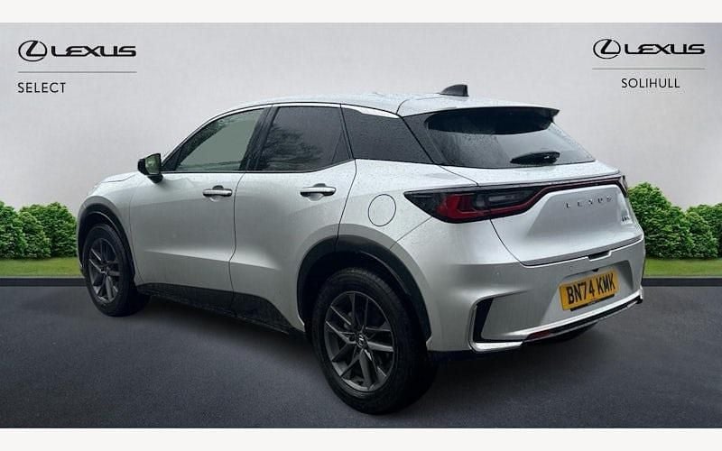 Used Lexus LBX 136 HP (100 kW) 2025 SUV