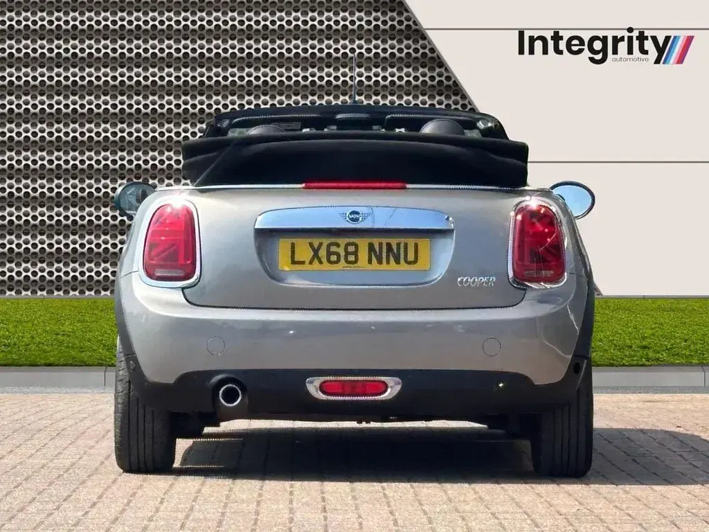 Used Mini Cooper Cabriolet 136 HP (100 kW) 2018 Silver Cabriolet