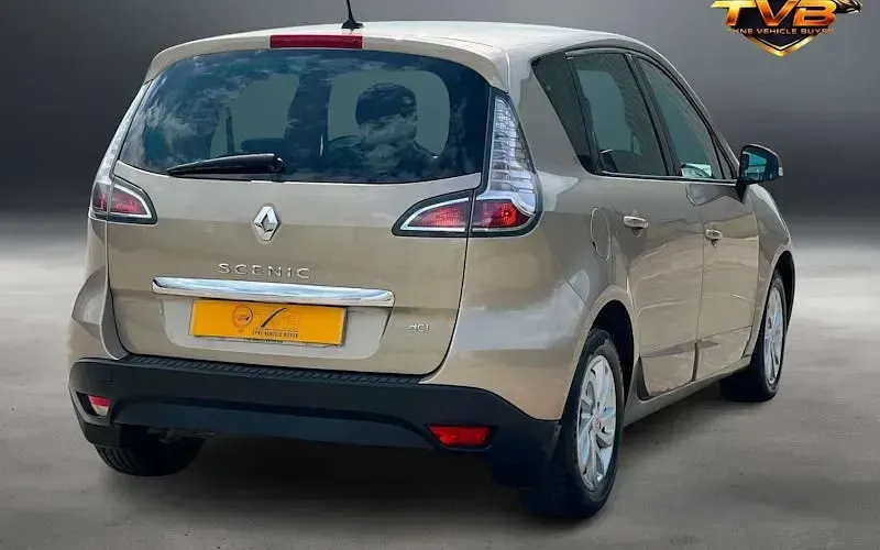 Used Renault Scénic III Dynamique 110 HP (80 kW) 2015 Estate