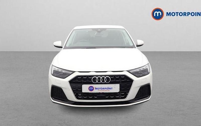 Used Audi A1 Sportback Sport 95 HP (69 kW) 2025 Hatchback