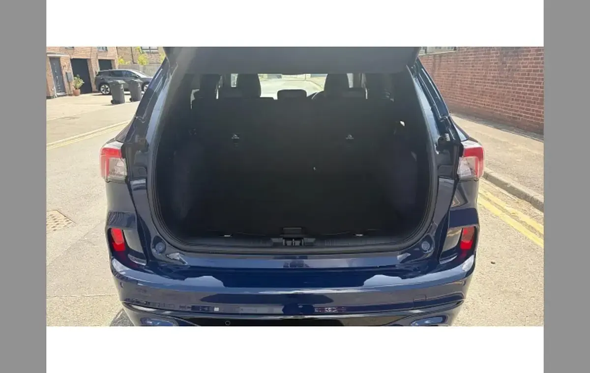 Used Ford Kuga ST-Line 190 HP (139 kW) 2023 Blue SUV