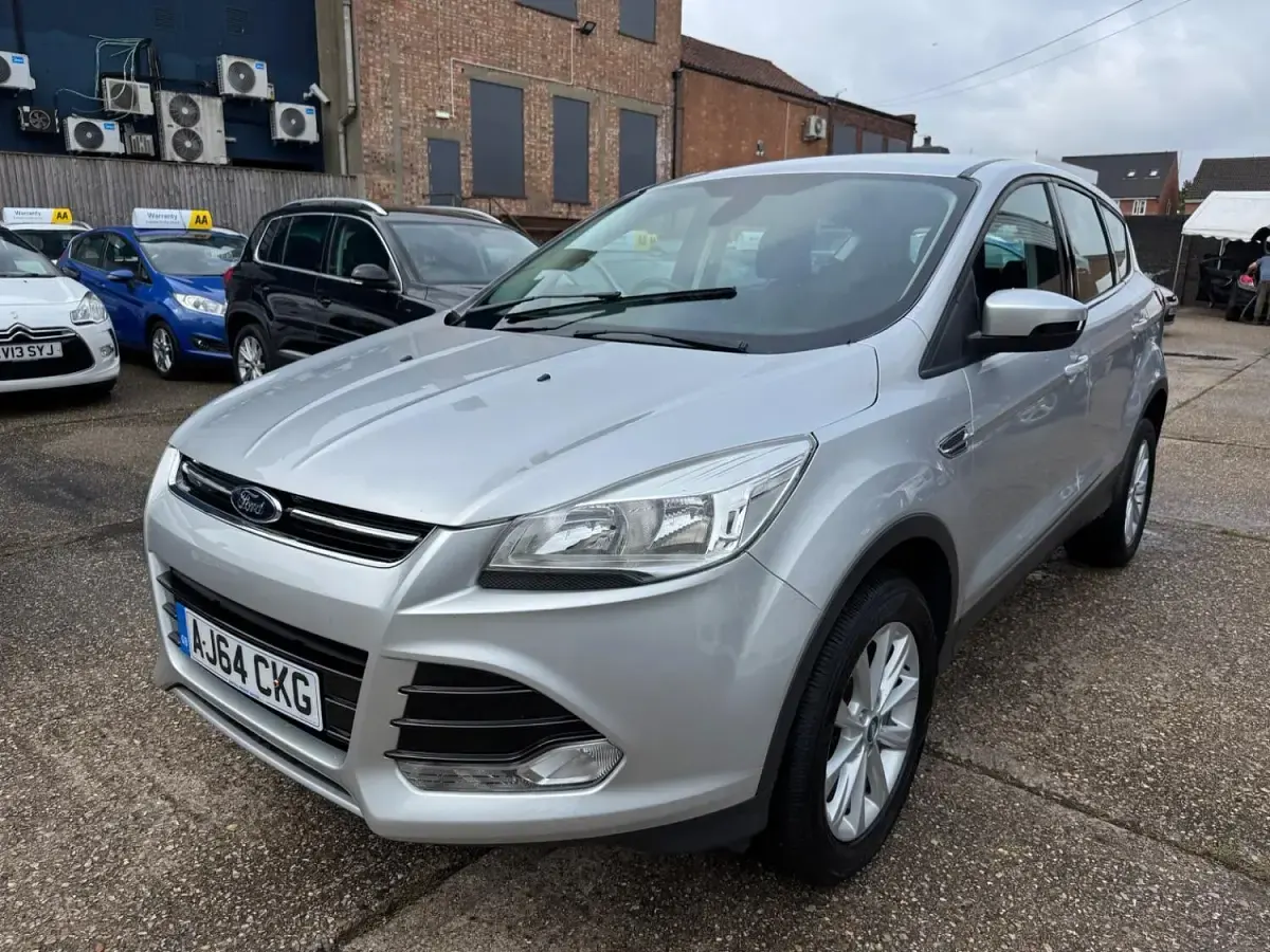 Used Ford Kuga Titanium 180 HP (132 kW) 2015 Silver SUV