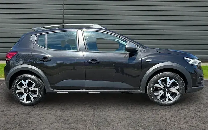 Used Dacia Sandero Journey 91 HP (66 kW) 2022 Hatchback