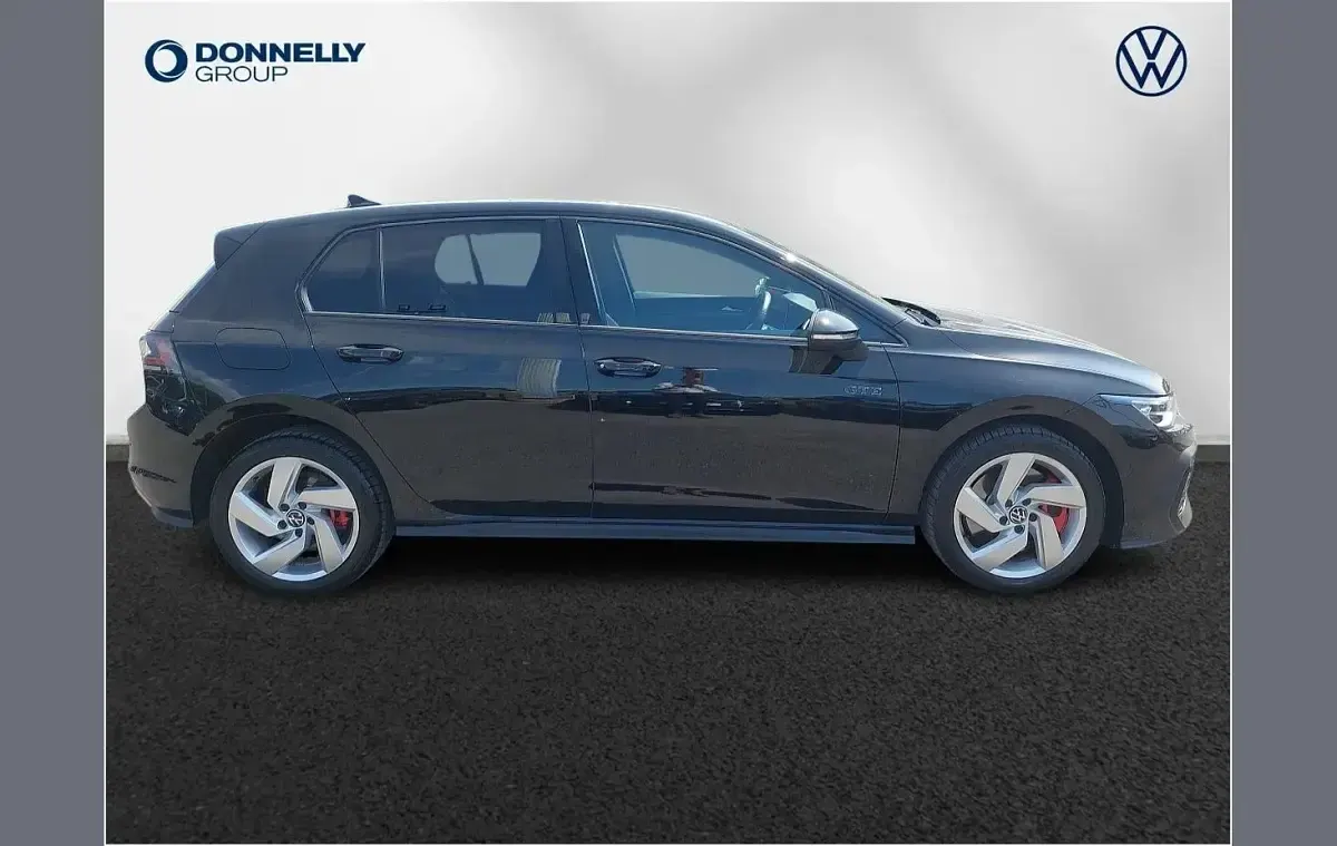 Used VW Golf VIII GTE 272 HP (200 kW) 2025 Black Hatchback